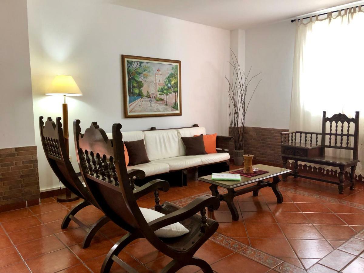 Apartamentos Los Verodes Frontera Exterior foto